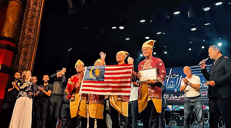 InTeam harumkan nama negara